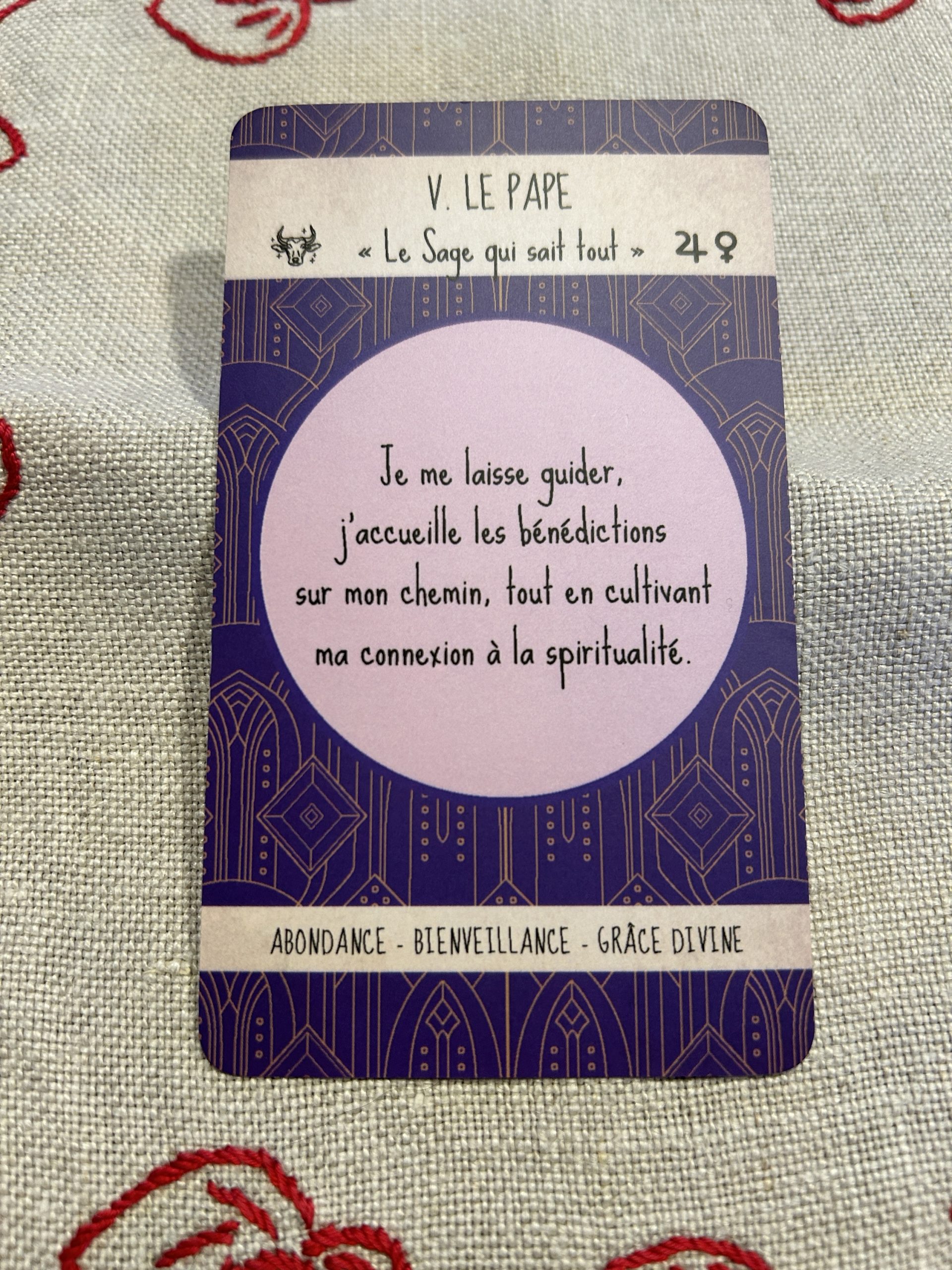 Was Empfindet Er Wirklich Für Mich Tarot Précommande Le Tarot de Mich’Aile 22 Arcanes majeurs & 7 cartes mémo