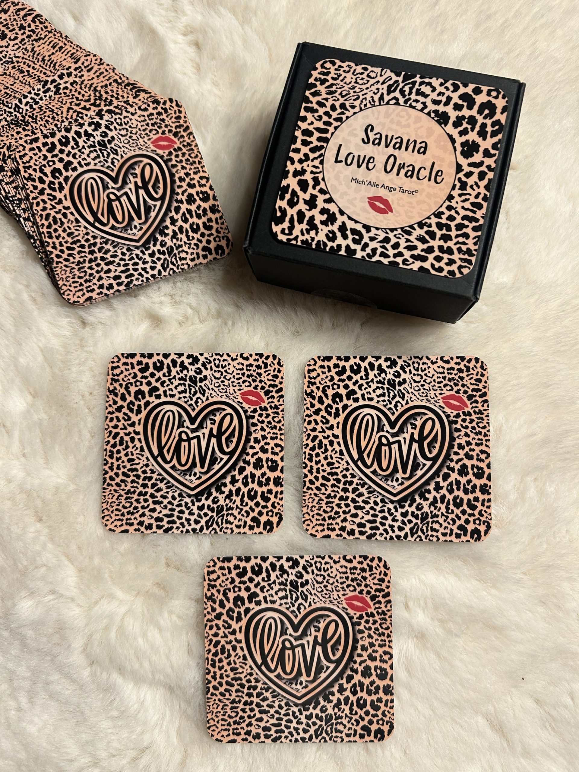 Savana Love Oracle
Jeu divinatoire sentimental 52 cartes + notice | frais de ports offerts đ